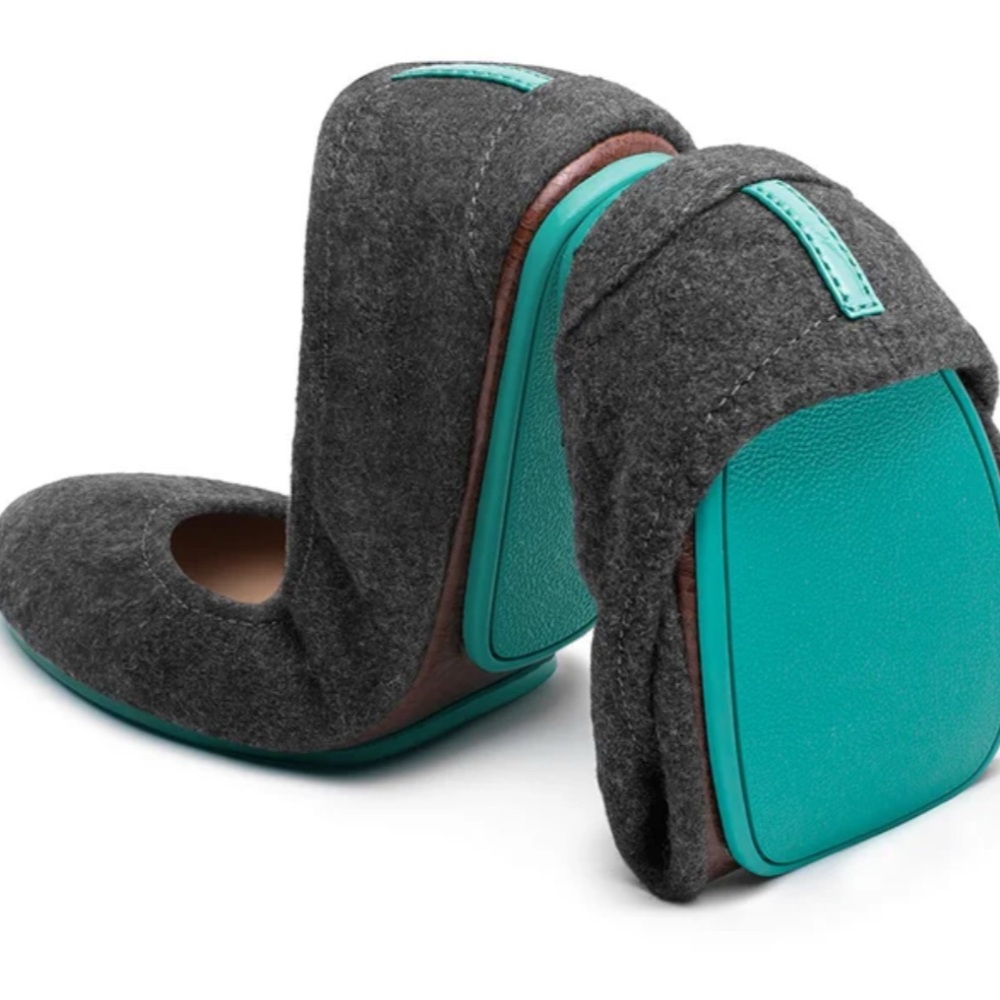 Gray and Teal Foldable Ballet Flats
